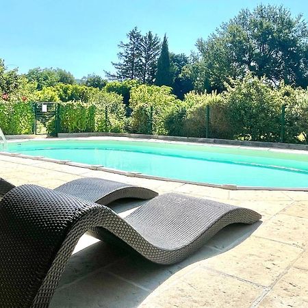 Rendez-Vous Avec Les Cigales - Gite 6 Personnes 100M2 - Piscine Privee - Climatisation Cheval-Blanc ภายนอก รูปภาพ