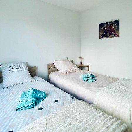 Rendez-Vous Avec Les Cigales - Gite 6 Personnes 100M2 - Piscine Privee - Climatisation Cheval-Blanc ภายนอก รูปภาพ